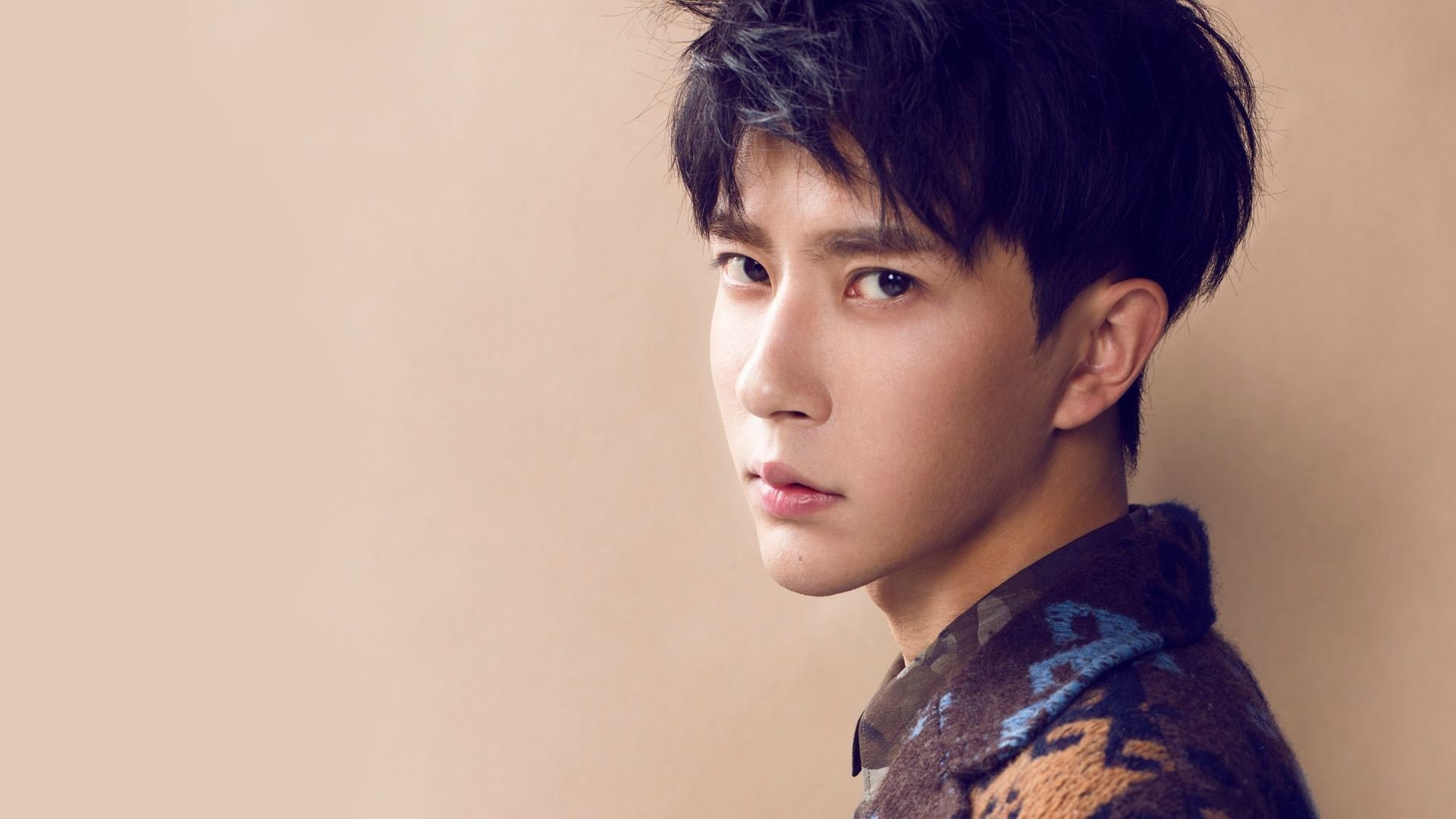 世俱杯赛程-国际米兰双前锋战术再次奏效，米兰大前锋